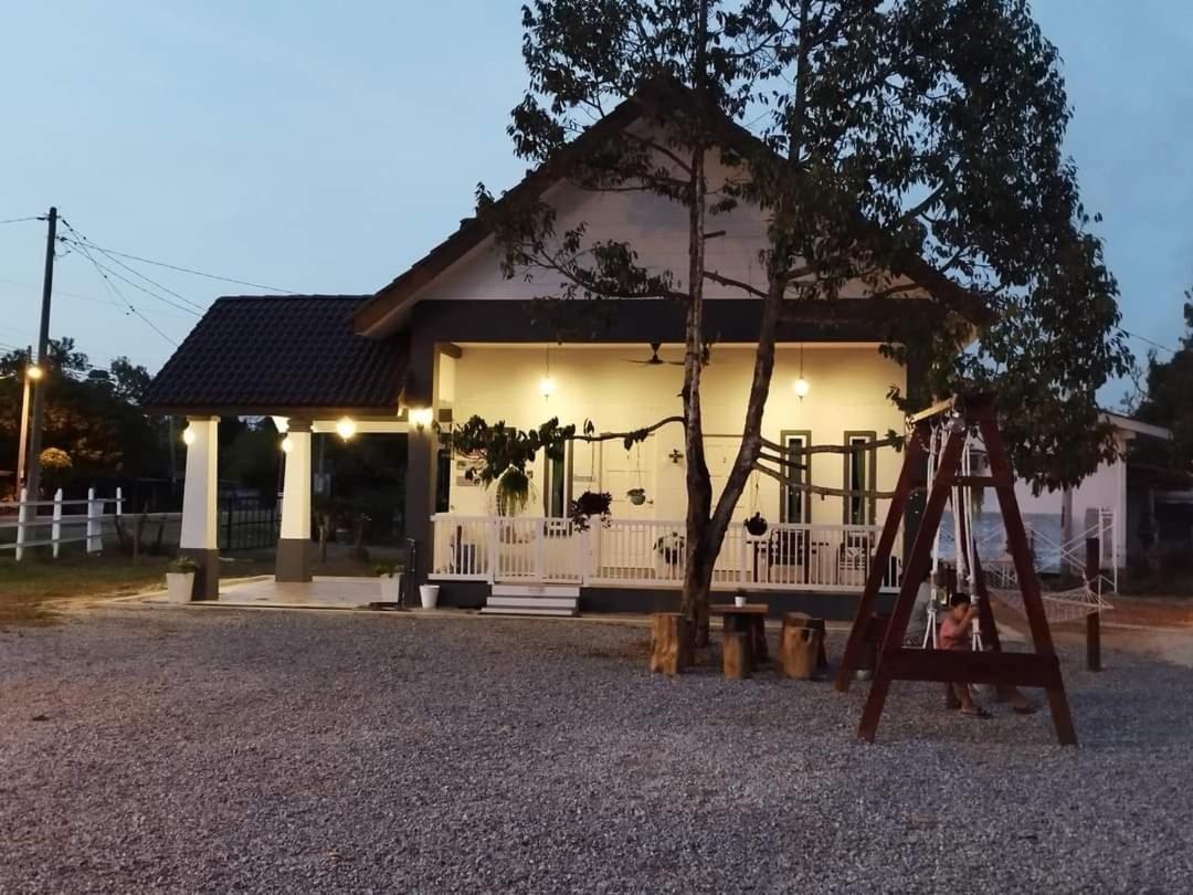 D'Lamar Homestay Pendang Exterior photo